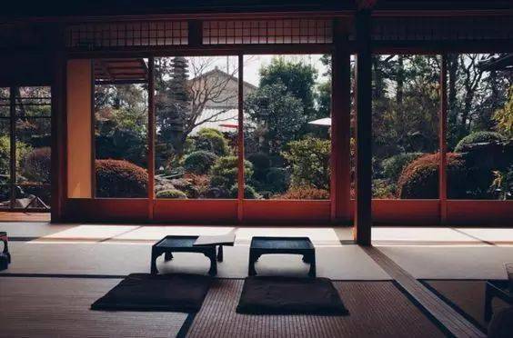 (来源:香港苏富比拍卖)(来源:美国胡佛总统旧藏)返回搜狐,查看更多