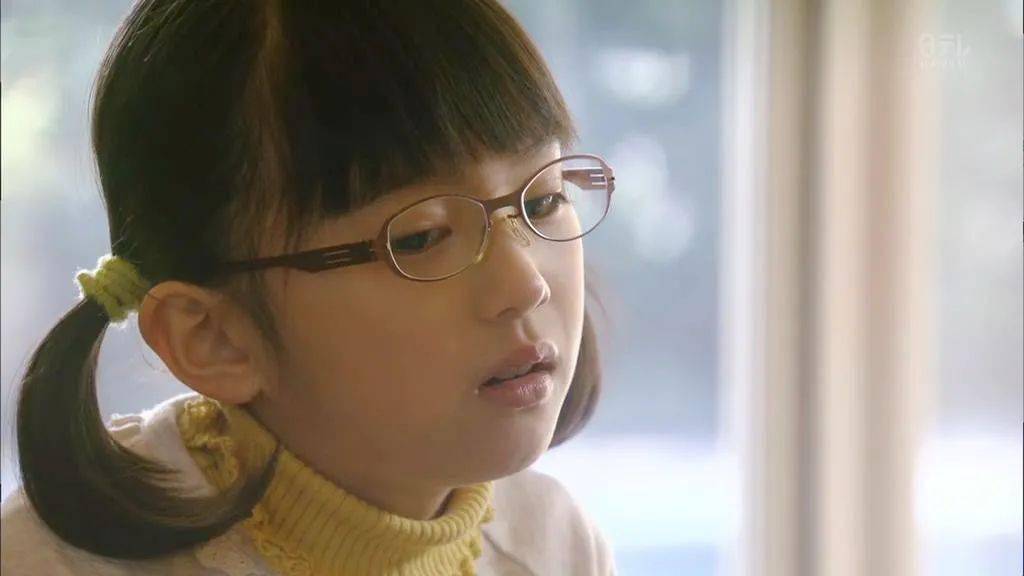 小学毕业,可能会发展到 400-600 度,初,高中 6 年再下来,高度近视无疑