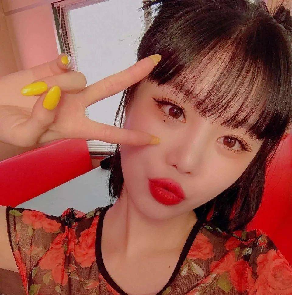 微信头像gidle徐穗珍