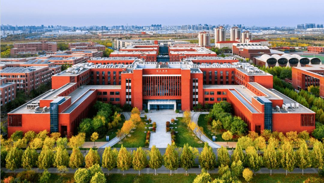 nature专版报导天津大学化工学院创新引领作育英才打造面向未来的一流