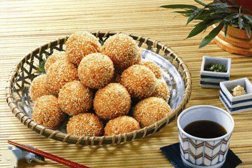 粉做法的由来只能全部铲回一堆然后再分切成一段段或不分由于无意创造