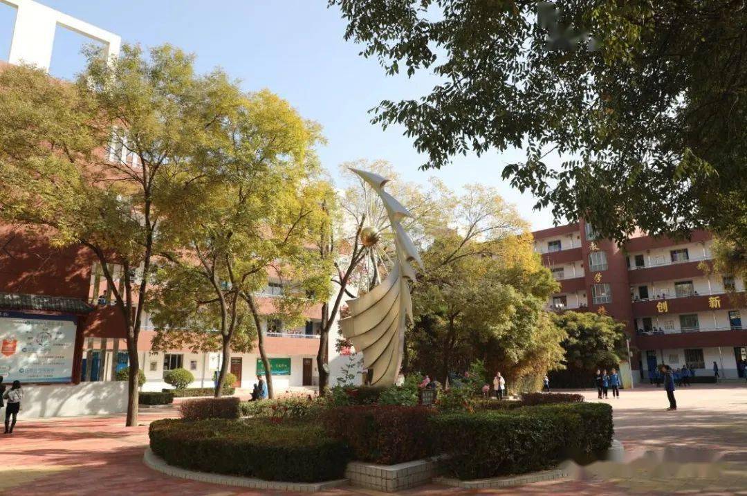 " 平凉二中学生:"扶!