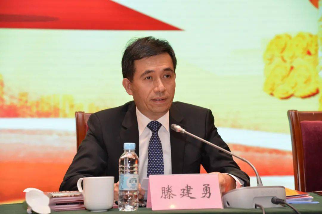 上海教育关工委关心下一代出实招有温度