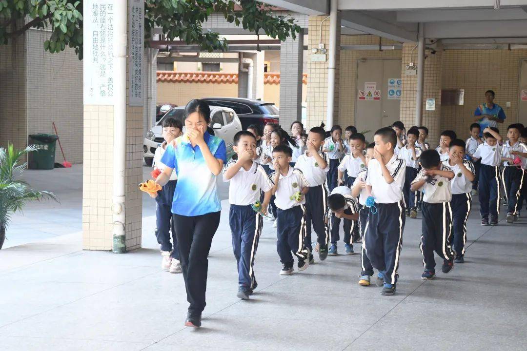 阳光大课间,健康每一天——双岗小学参加厚街镇中小学体育大课间评比