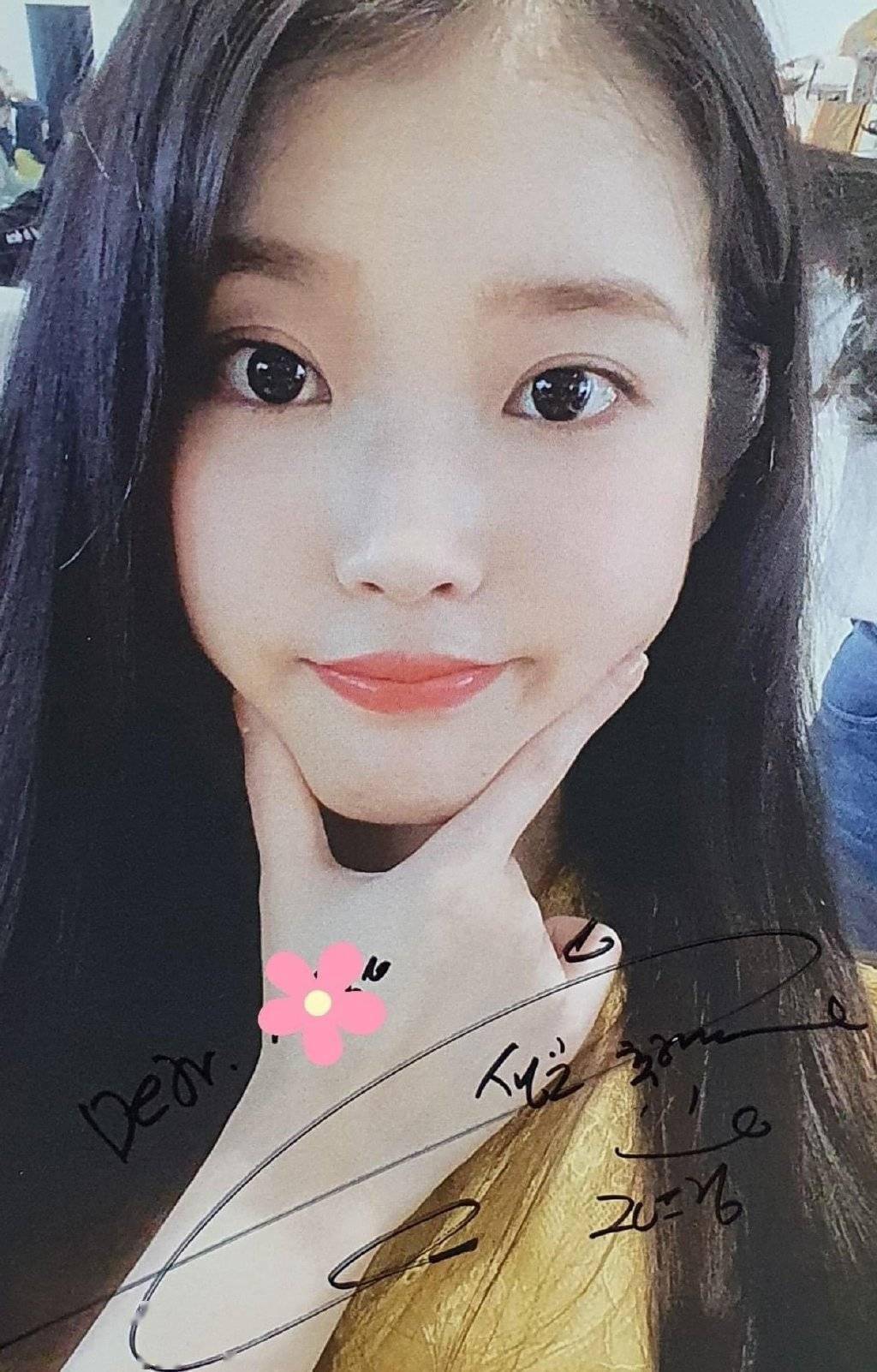 iu官咖生日活动拍立得礼物公开,是没见过的新图!_手机搜狐网