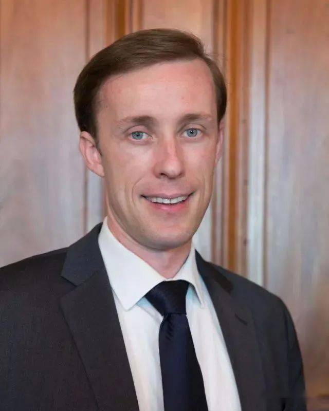 主要讨论伊核协议,派他去是希望他处事冷静,够年轻不会引起媒体注意