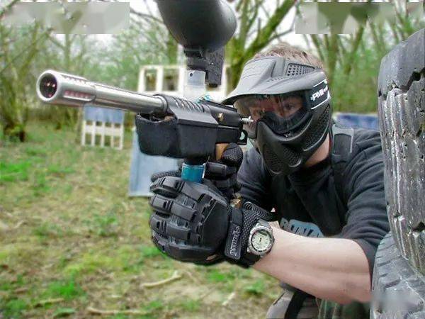 玩这种枪已经涉嫌违法!_手机搜狐网