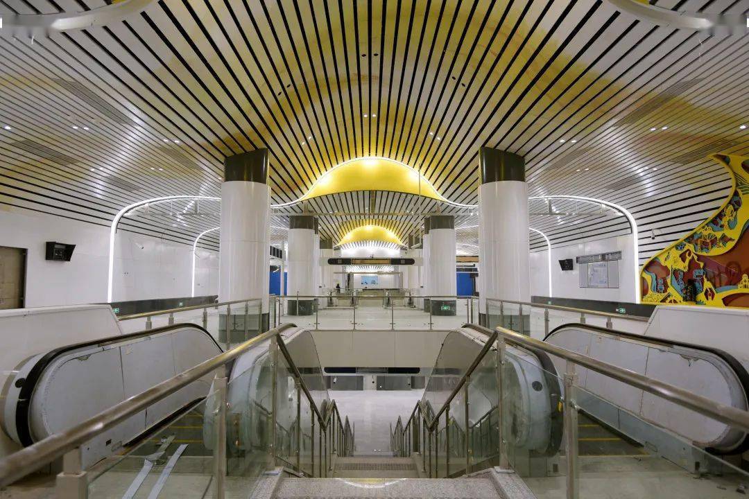 房山线北延丰益桥南站车站主体顺利通过验收2020年底开通试运营