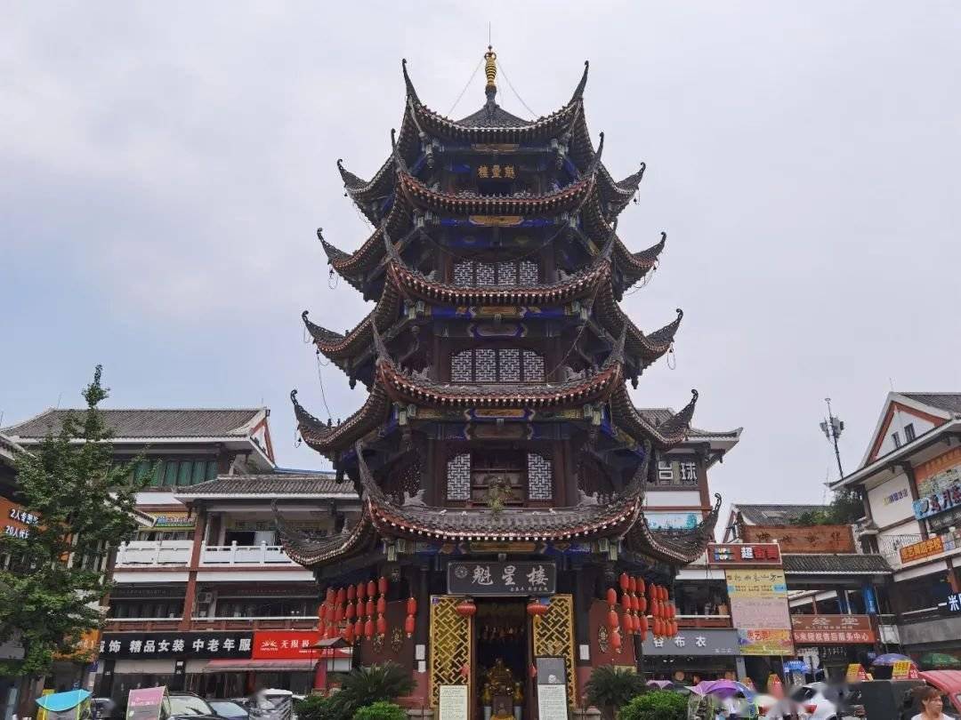 成都多条地铁开通倒计时!“17+9”号线竟成最火组合_温江