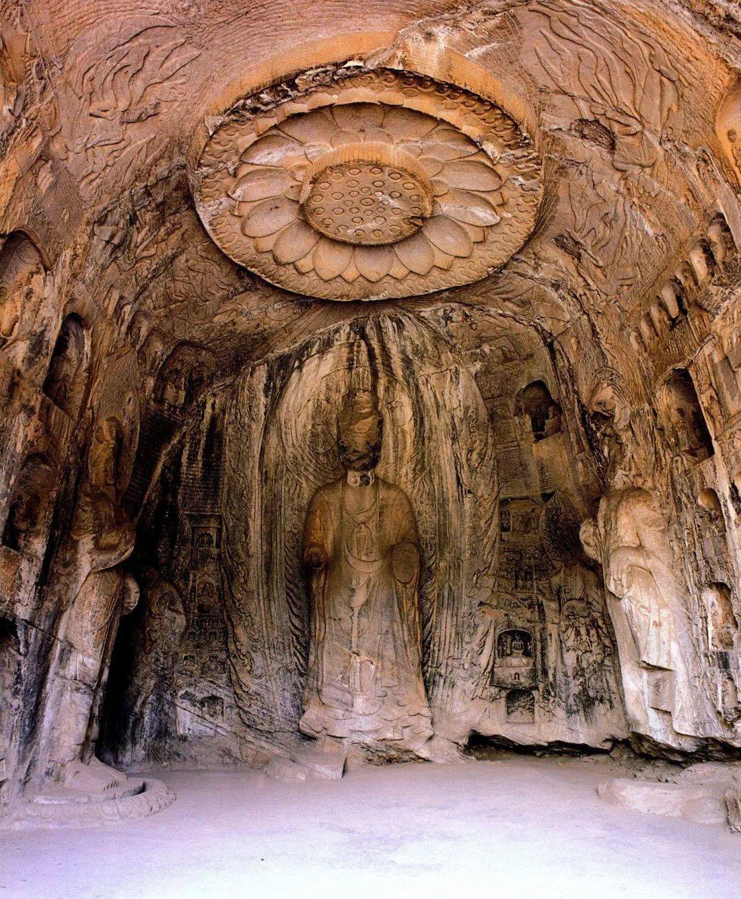 古阳洞 一佛二菩萨博士生导师中国人民大学历史学院教授孟宪实内容