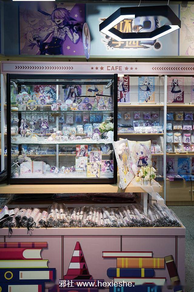 二次元手游经典《崩坏学园2》主题餐厅「学园咖啡馆」探店套图