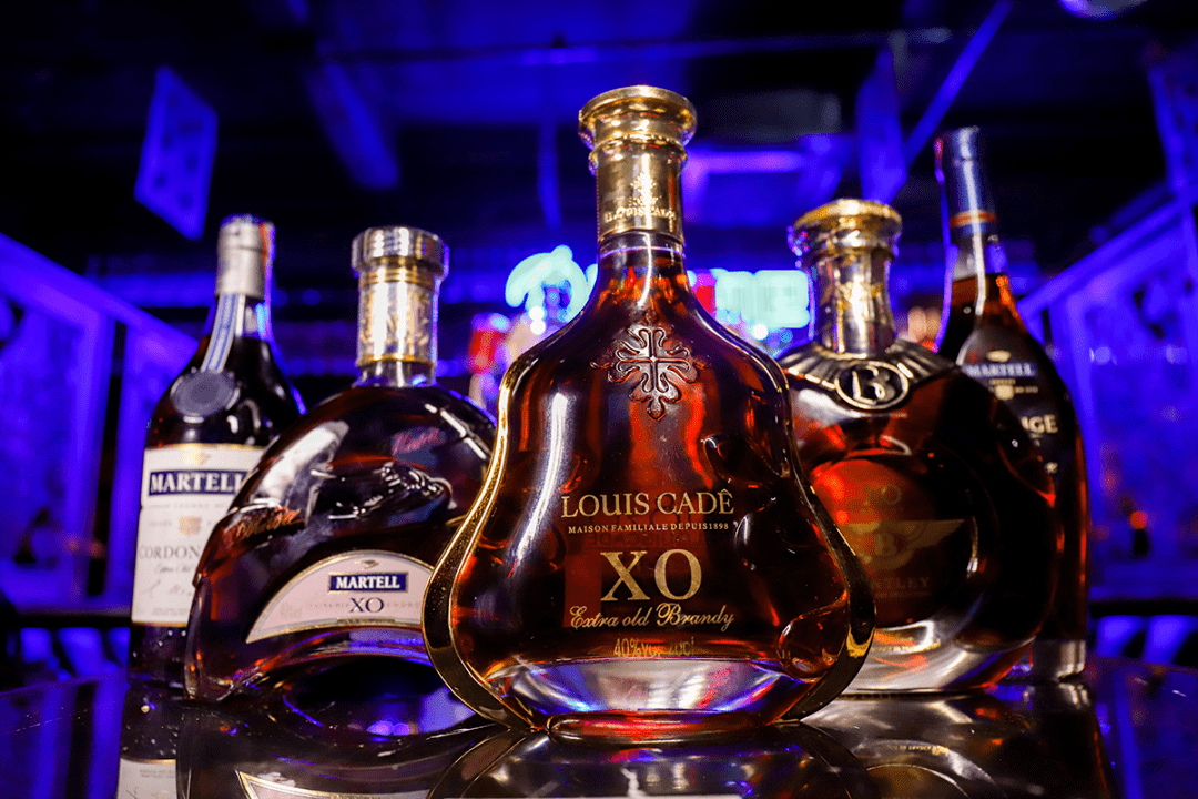 晋江巨酷的『集装箱』酒吧,29.9元啤酒任喝不限量!