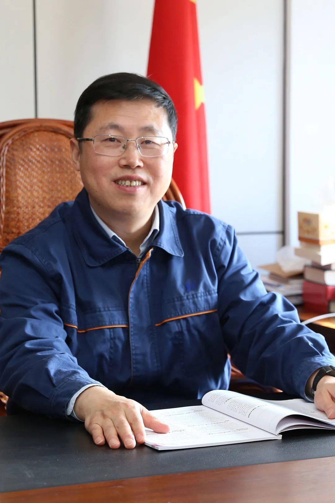 胡仲明巨化集团有限公司董事长围绕"深化混合所有制改革 做强做优做大