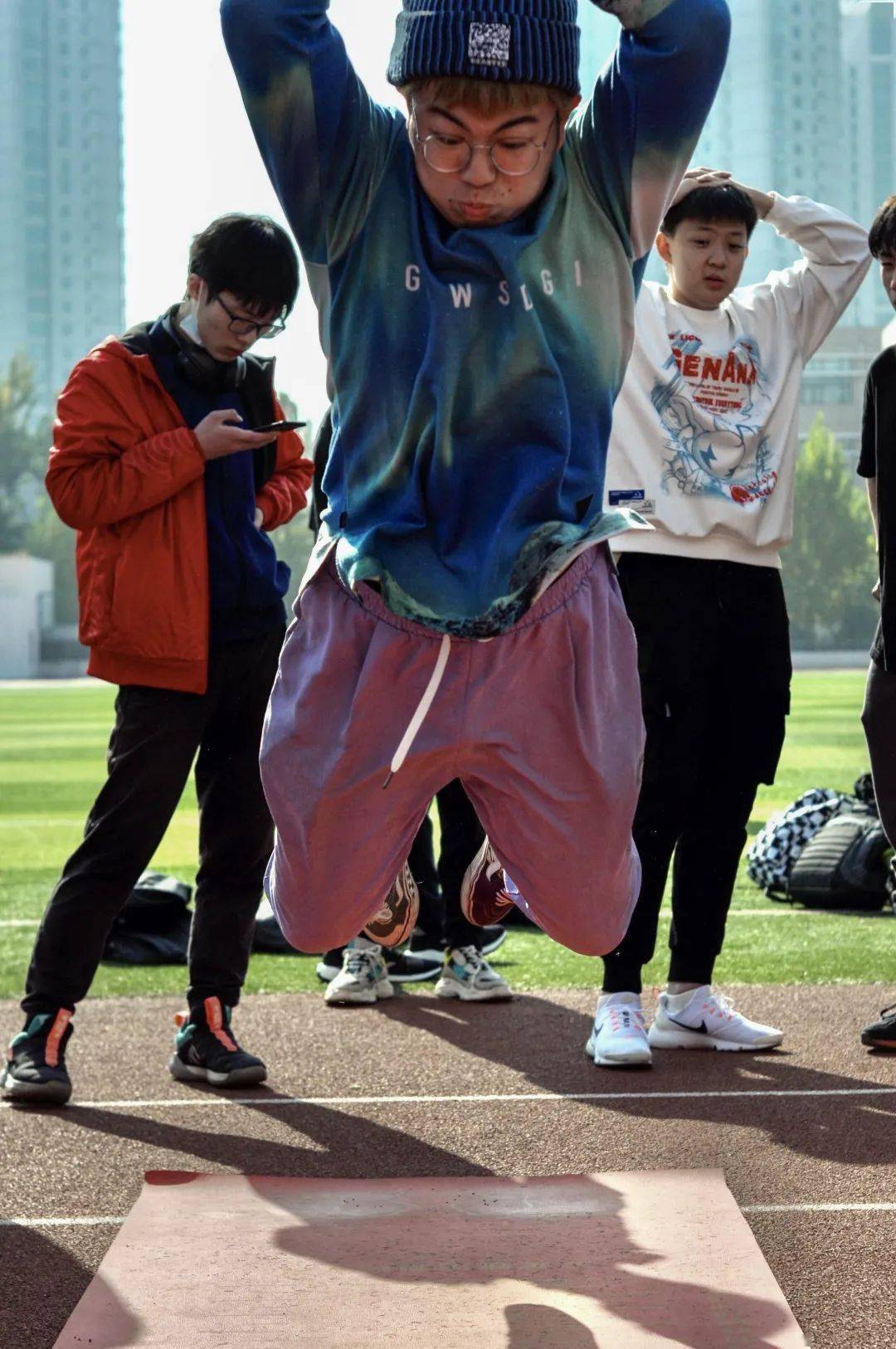 瞬间|直击中传体测现场