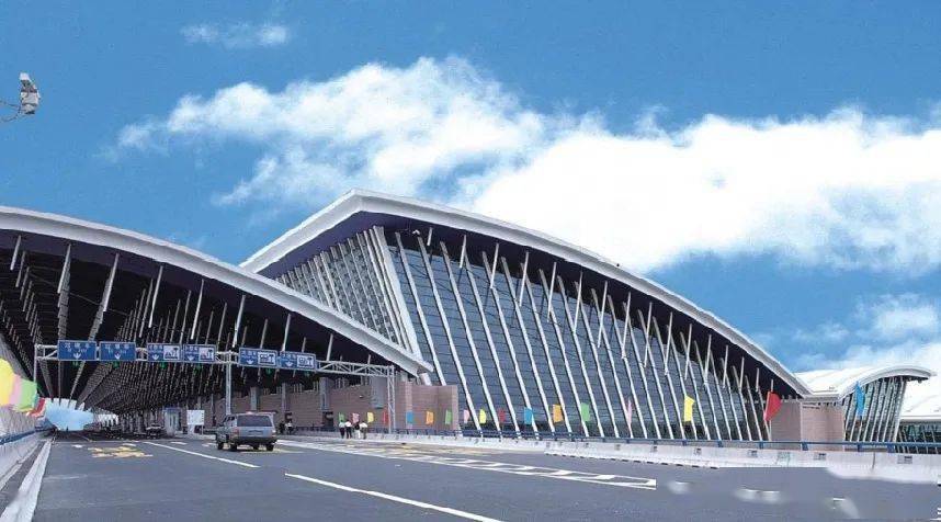 2020机场吞吐量排名:广州第一,成都超上海,香港不及郑州