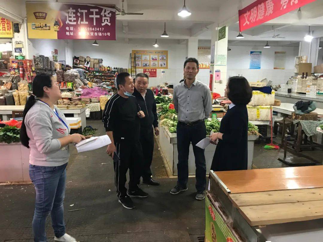 创城进行时区领导到部分乡镇街道调研指导创城工作