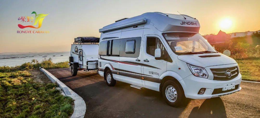 五菱神车嵘野最新款b型自动挡景韵房车即将亮相苏州及上海敬请关注