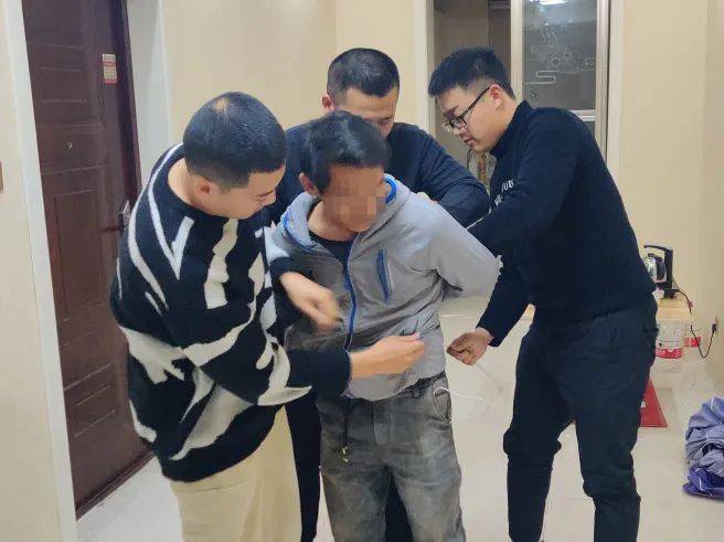 运城槐树凹五洲汽车站等地抓了29人