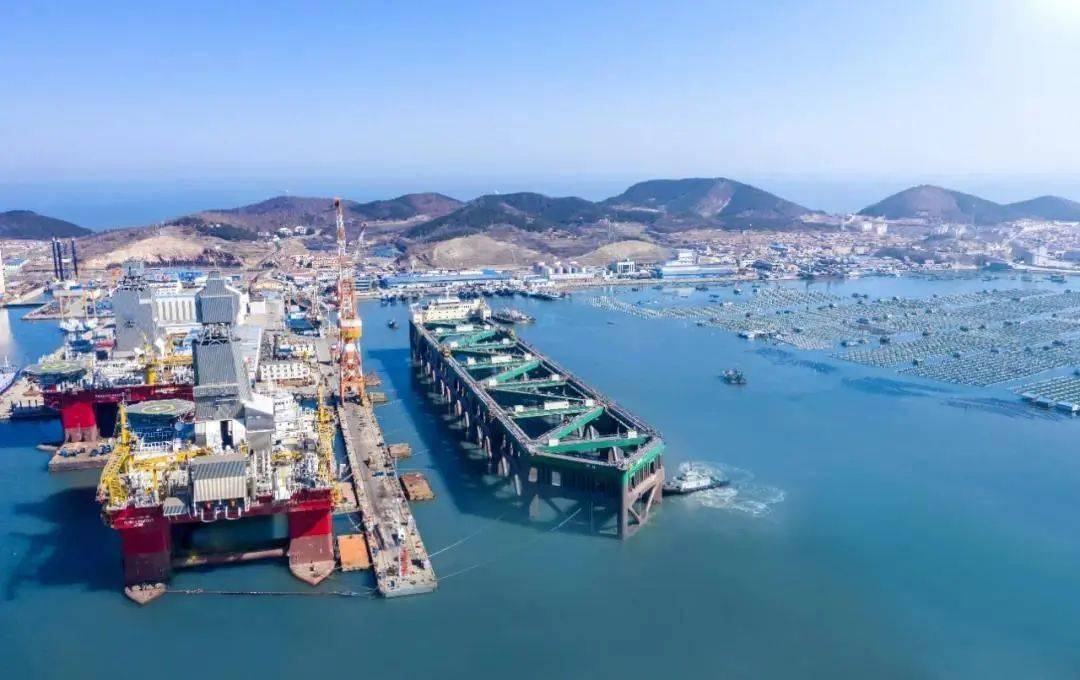 近年来,我省海洋经济实力不断提升,2019年全省海洋生产总值1.