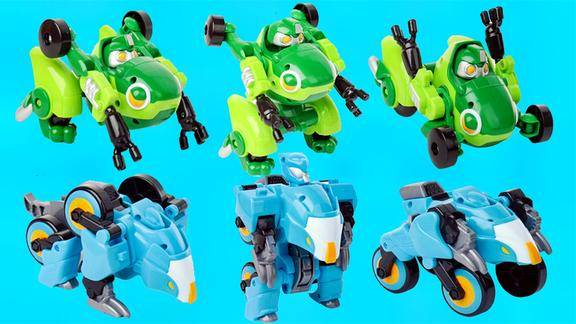 猪猪侠之竞速小英雄变形玩具小朋友们都喜欢玩