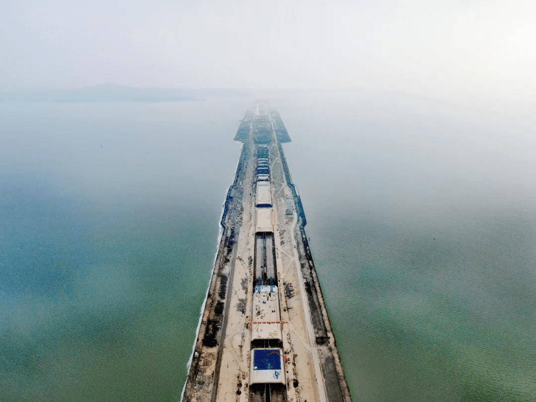 國內最長水下隧道完成陸島轉換 將打通滬寧間第二高速通道_施工