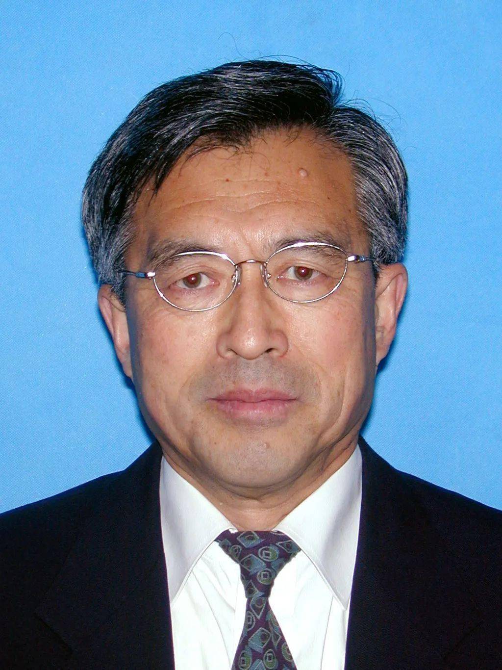 宋春华原建设部副部长中国建筑学会名誉理事长修龙中国建筑学会理事长