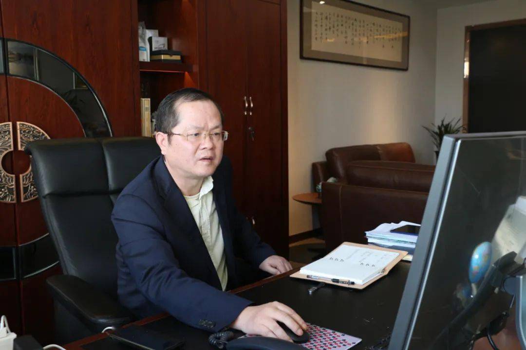 李晓磊 来自搜狐网