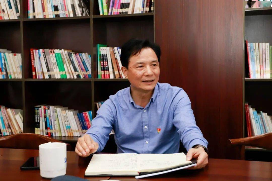市人大常委会主任胡水良到当湖街道调研指导工作