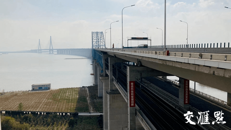 南通交通布局八龙过江今年年底将开工张家港到如皋的公路大桥张皋过江