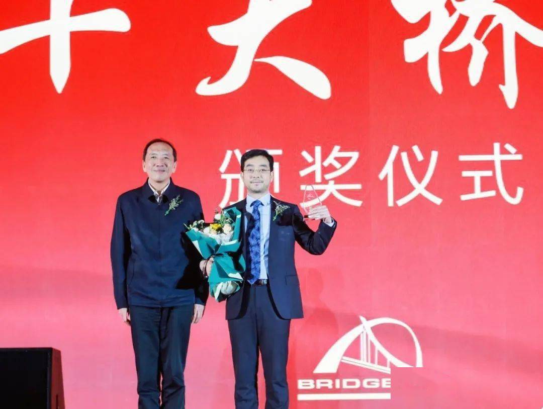 公规院副总工程师刘明虎获评20192020年度十大桥梁人物