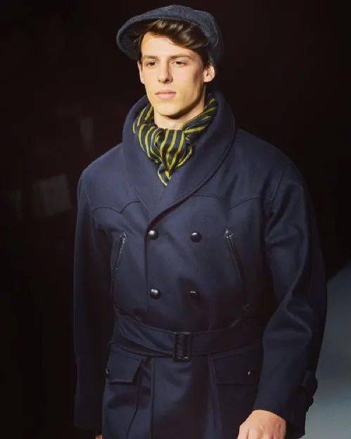 gucci的新男模可真好看