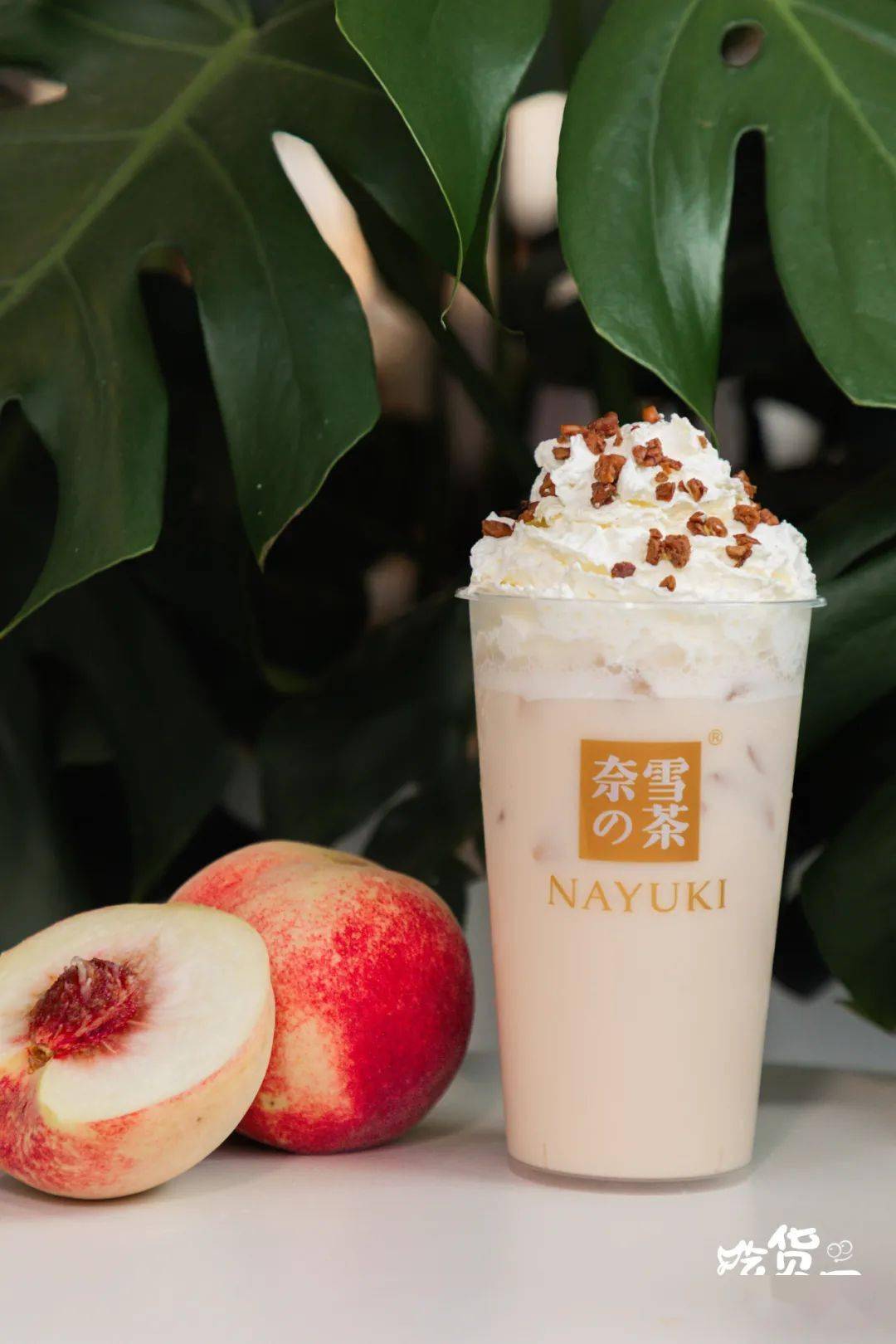 奈雪首创水果奶茶第②撞,清爽"桃"气等你撩!_蜜桃