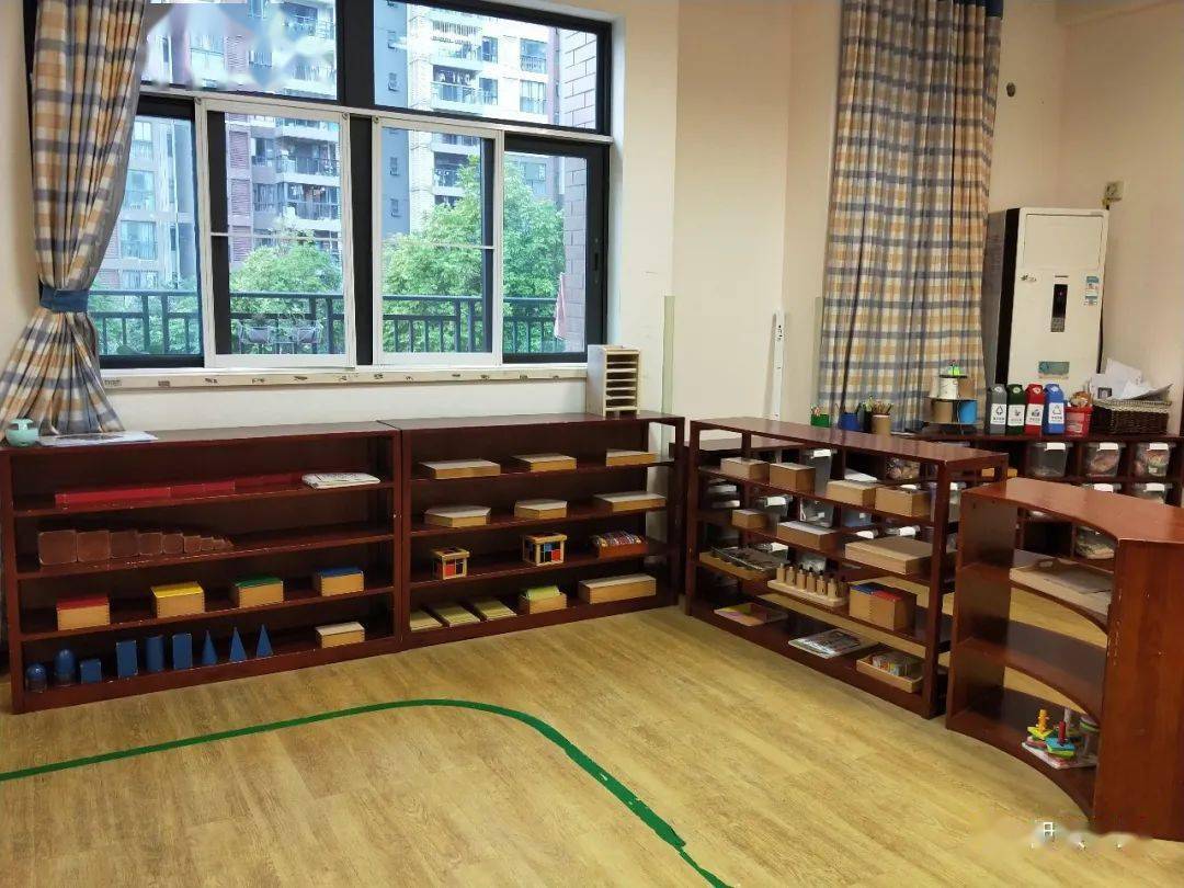 etonkids行政蒙台梭利五大区域之感官教育