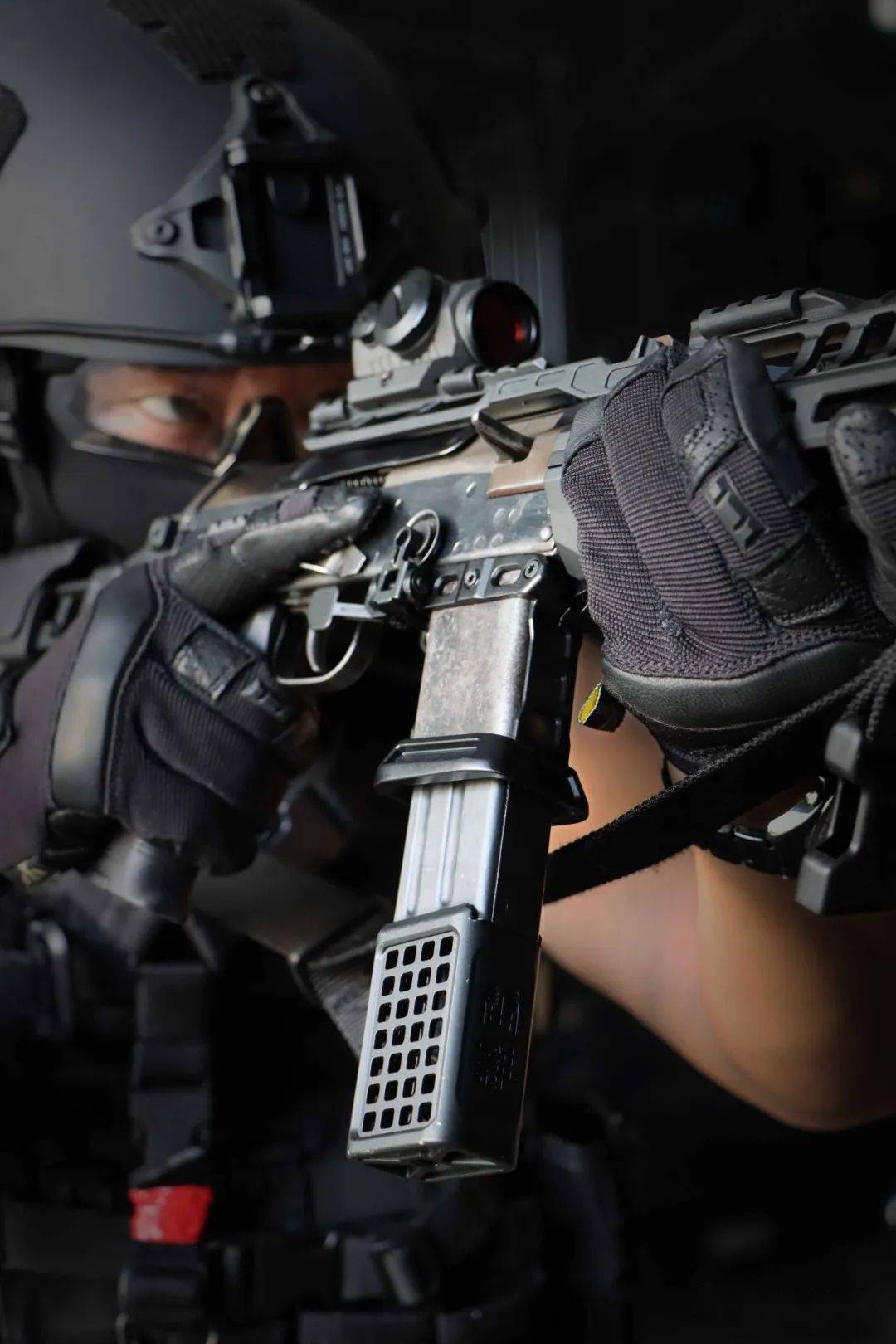 承影系统助力宁波某特警单位微光条件下长短枪射击科目获得第一名