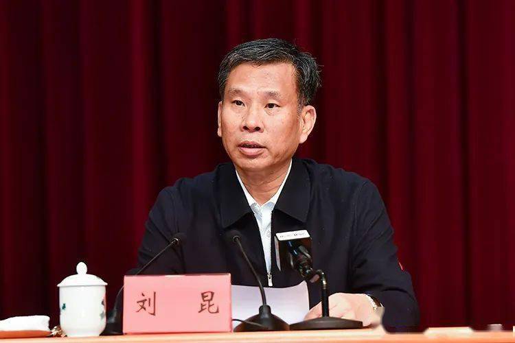 刘昆在湖南宣讲党的十九届五中全会精神