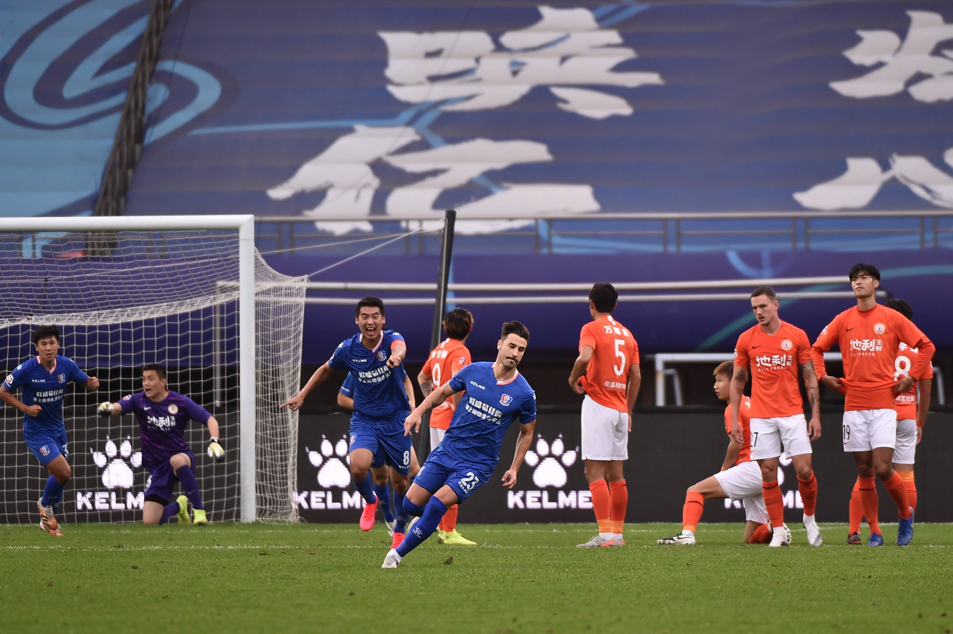 足球——中甲保级附加赛:江西联盛保级成功