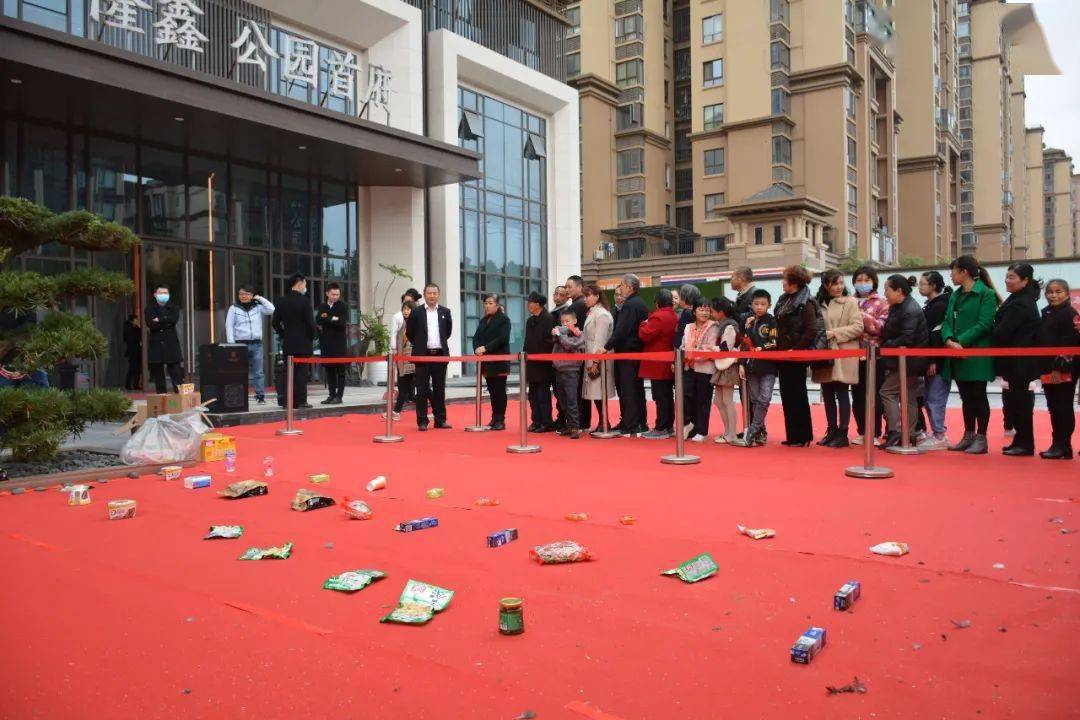 这是我见过最牛的套圈游戏,服!_活动