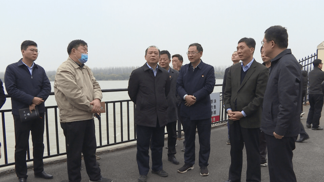在随后召开的座谈会上,市委常委,常务副市长王琰君讲话指出,建设沿黄