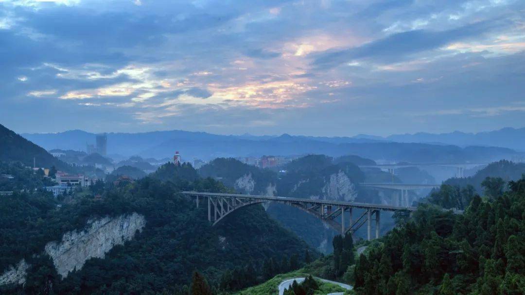 全国文明城市仁怀欢迎您