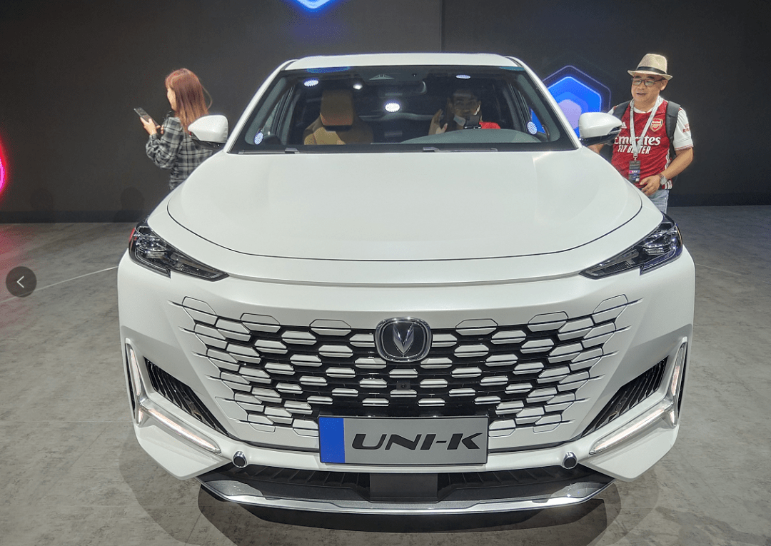 实拍自主高端品牌长安unik未来即在眼前广州车展