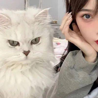 女生头像假装幸福