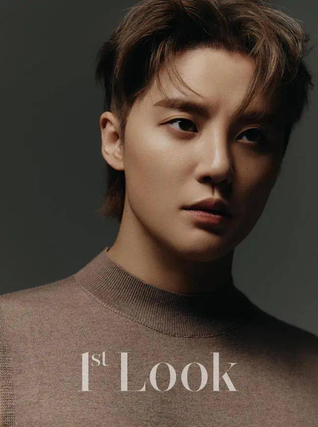 金俊秀跃上1stlook画报舞台就是我的自尊心所在完全不想愧对自己