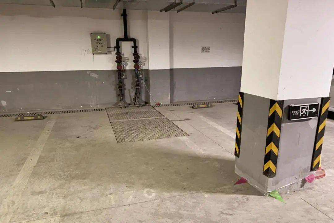 社区通社区通拍了拍你车库边角空间在升级