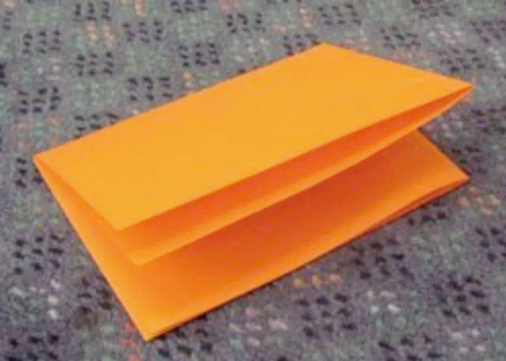 动手做把一张纸对折