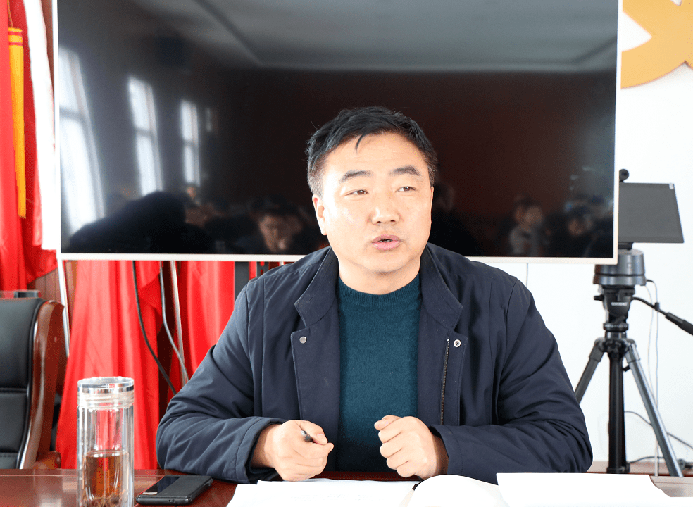 会上,李旺军就党的十九届五中全会的基本情况,党的十九届五中全会的