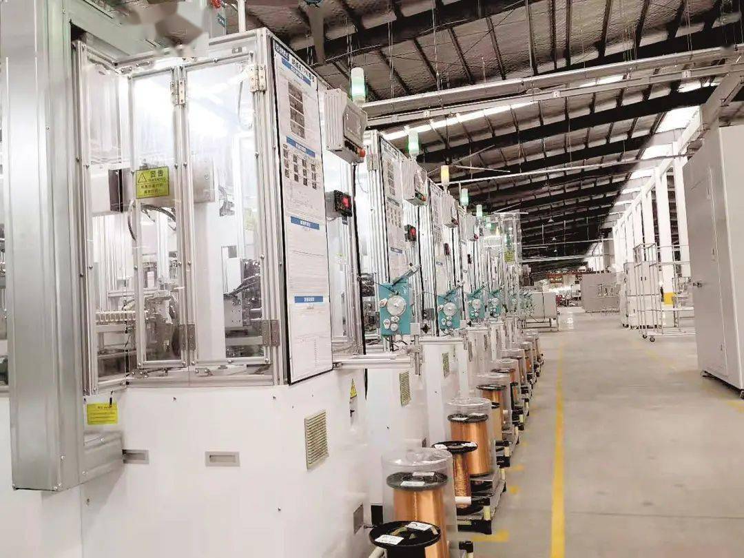 湖北日报孝感观察引进一棵树育出一片林孝昌机械电子产业成长纪实