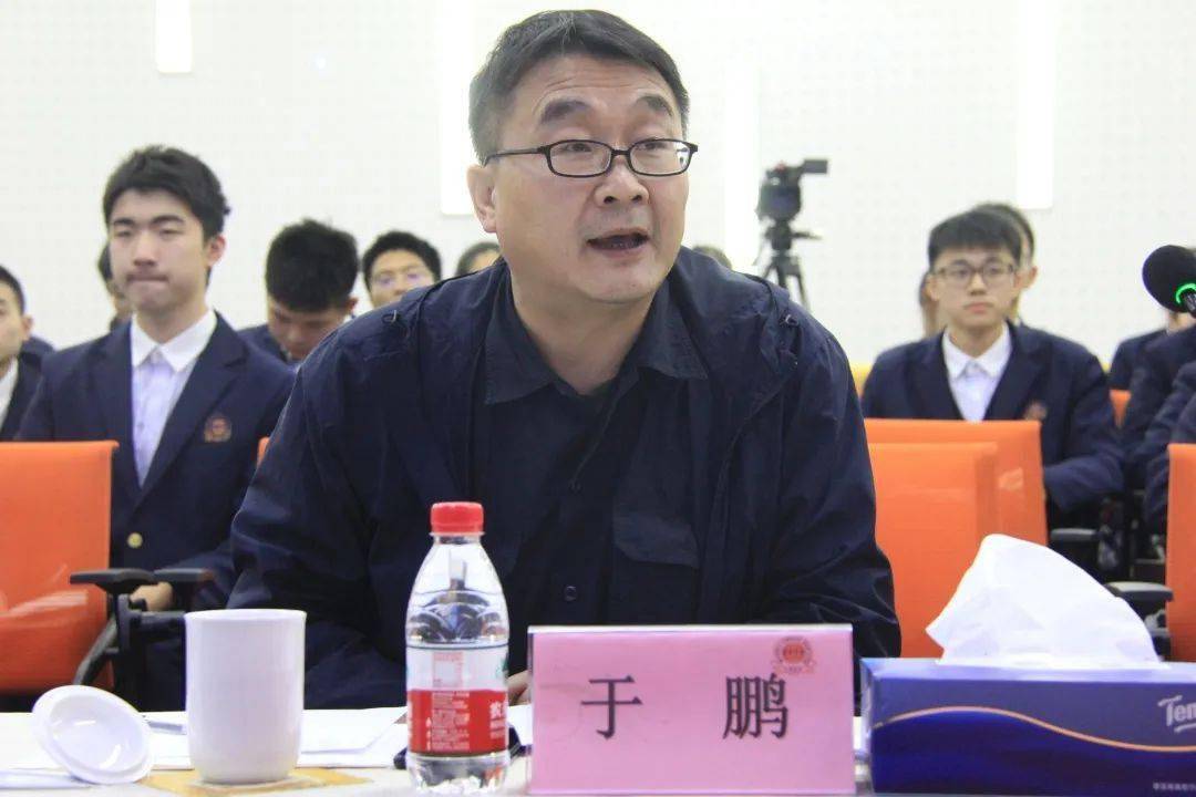 于鹏邓慧萍李光明陆志波朱昊辰持续3小时的开题答辩