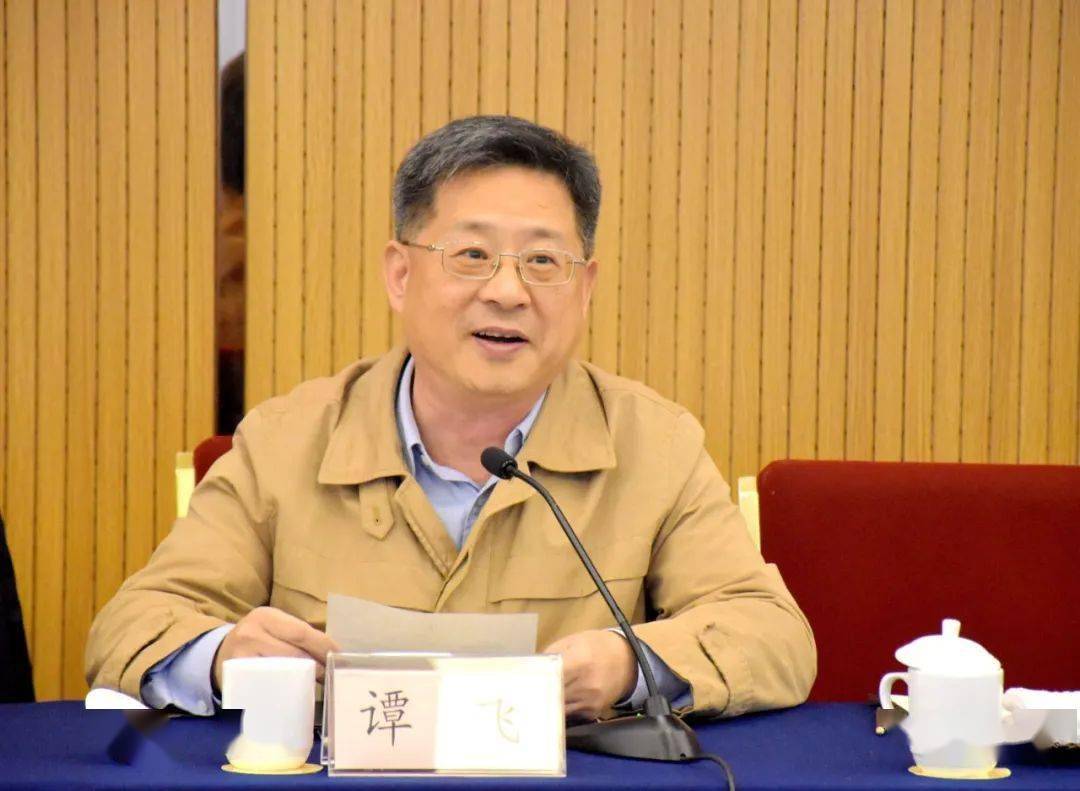 现场西泠一棵松不屈亦不阿蒋北耿先生谢世一周年追思会在杭州举行67