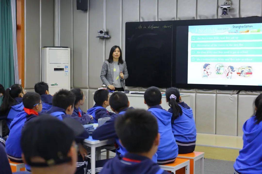 示范引领 智慧教学—记七宝二中骨干教师教学展示活动