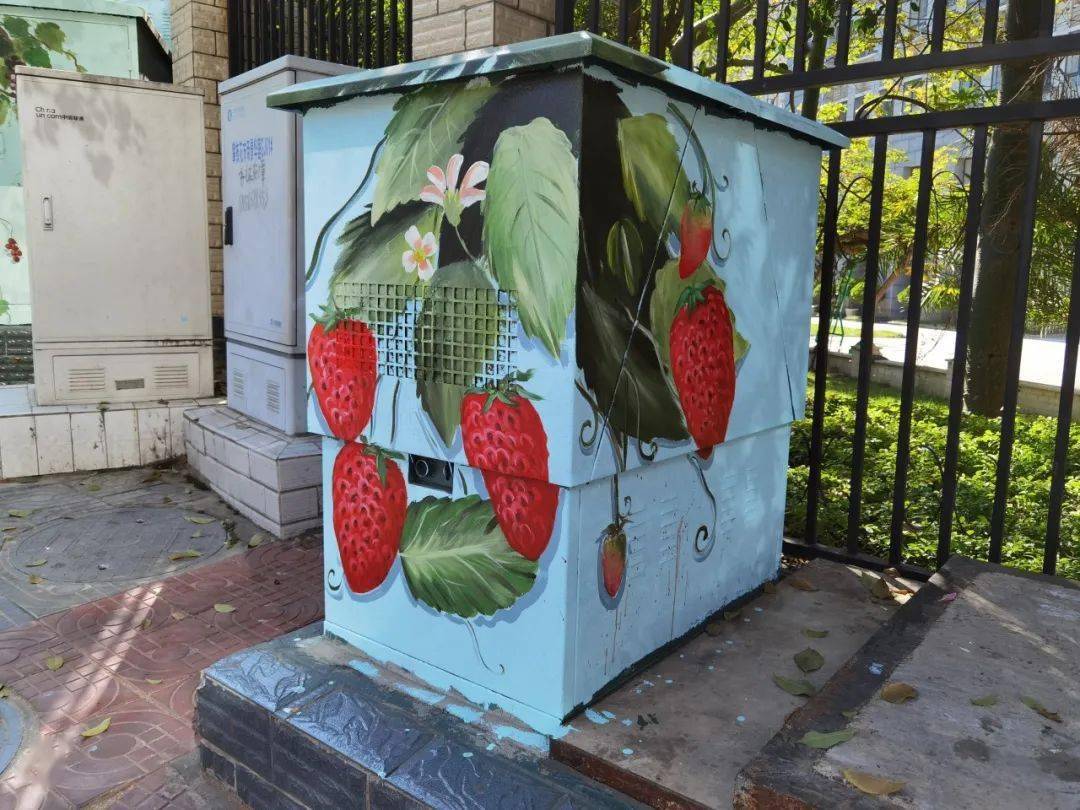 快去偶遇特色手绘配电箱亮相攀枝花街头